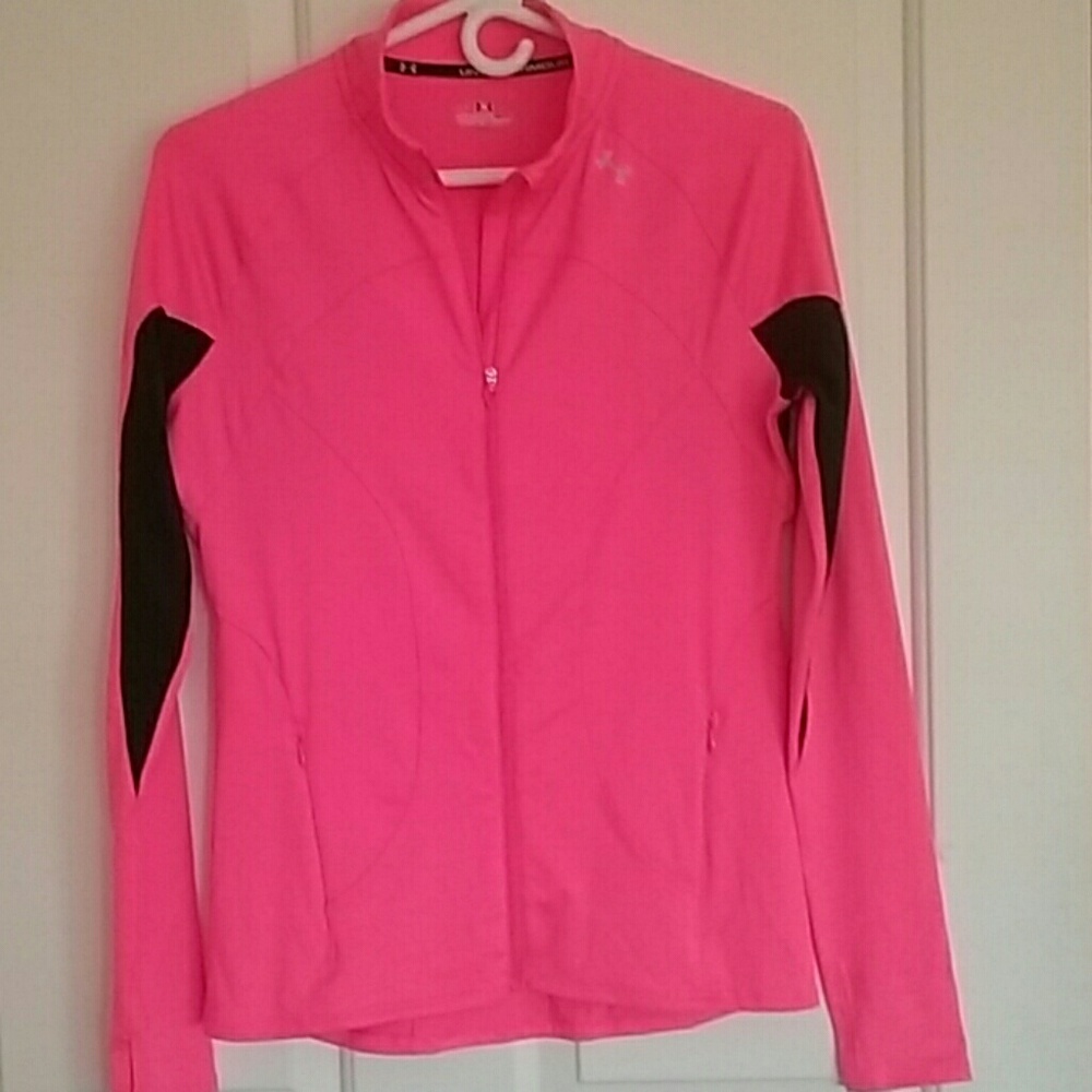 Under Armour running top